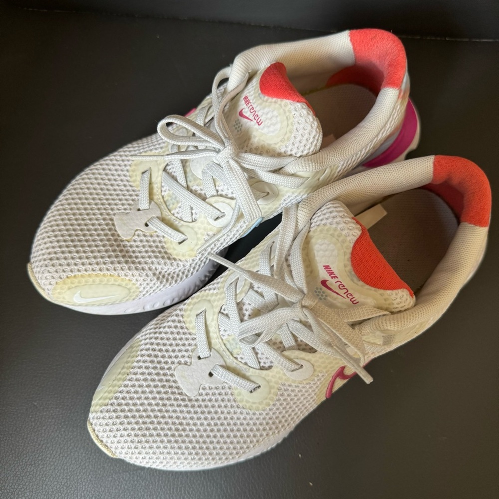 Nike Renew Run Women's Sneakers Sz 6 White/Pink Athletic Running Shoes - Picture 4 of 10